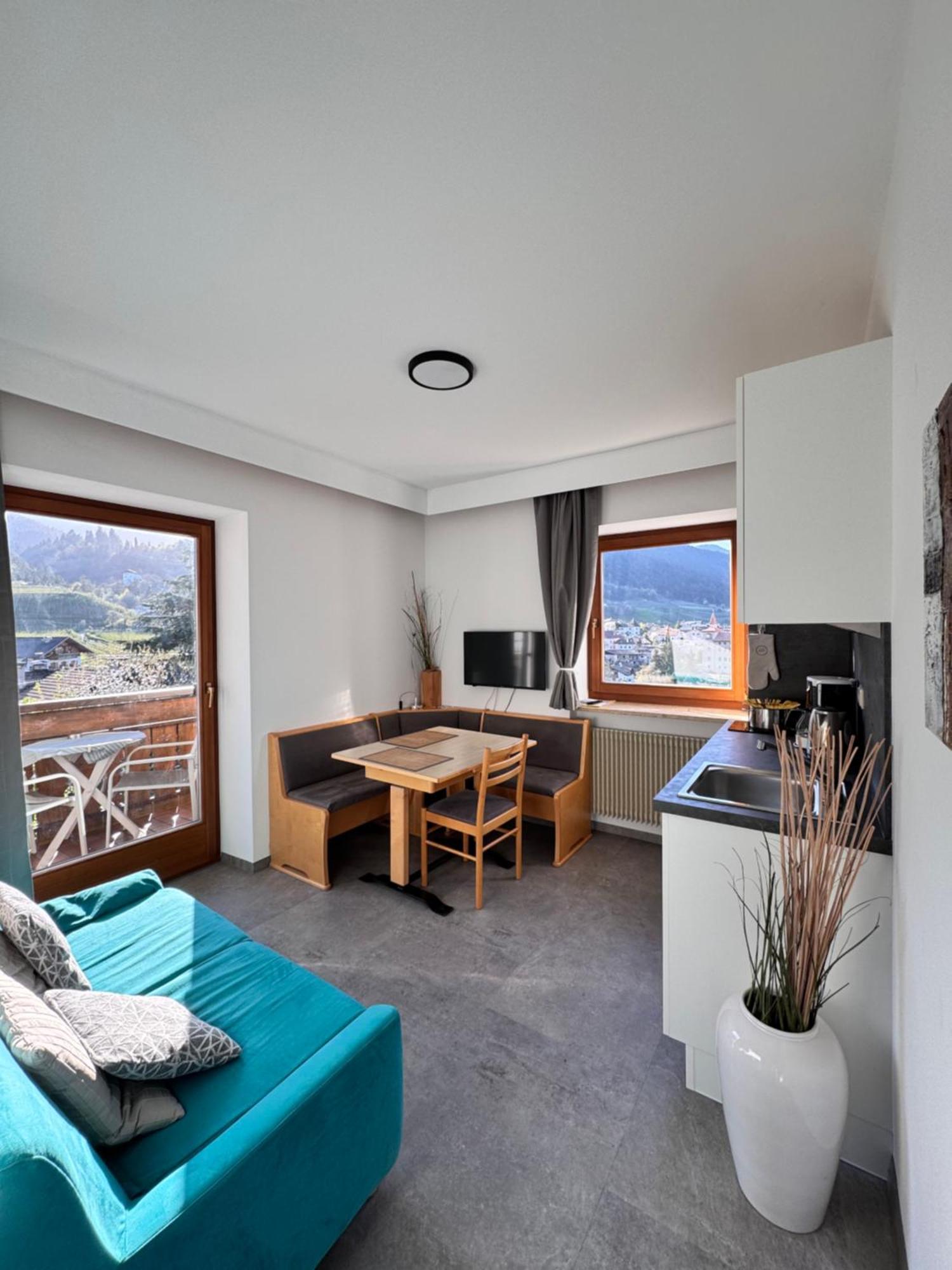 Residence Rebgut Тезимо Экстерьер фото